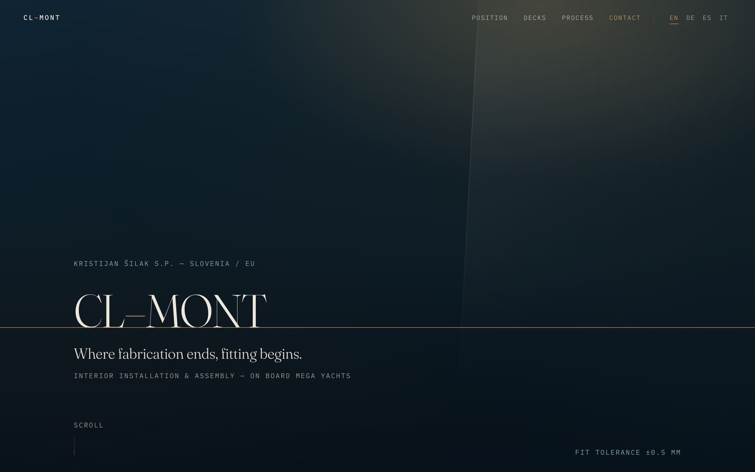 The CL-MONT home page. A brass hairline runs beneath the wordmark, and the fit tolerance is printed at the foot of the first screen.